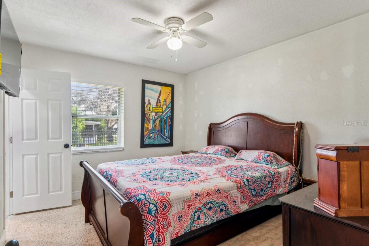 Single Family Residence at 1044 SAVOY CT, SPRING HILL, photo 52 of 81