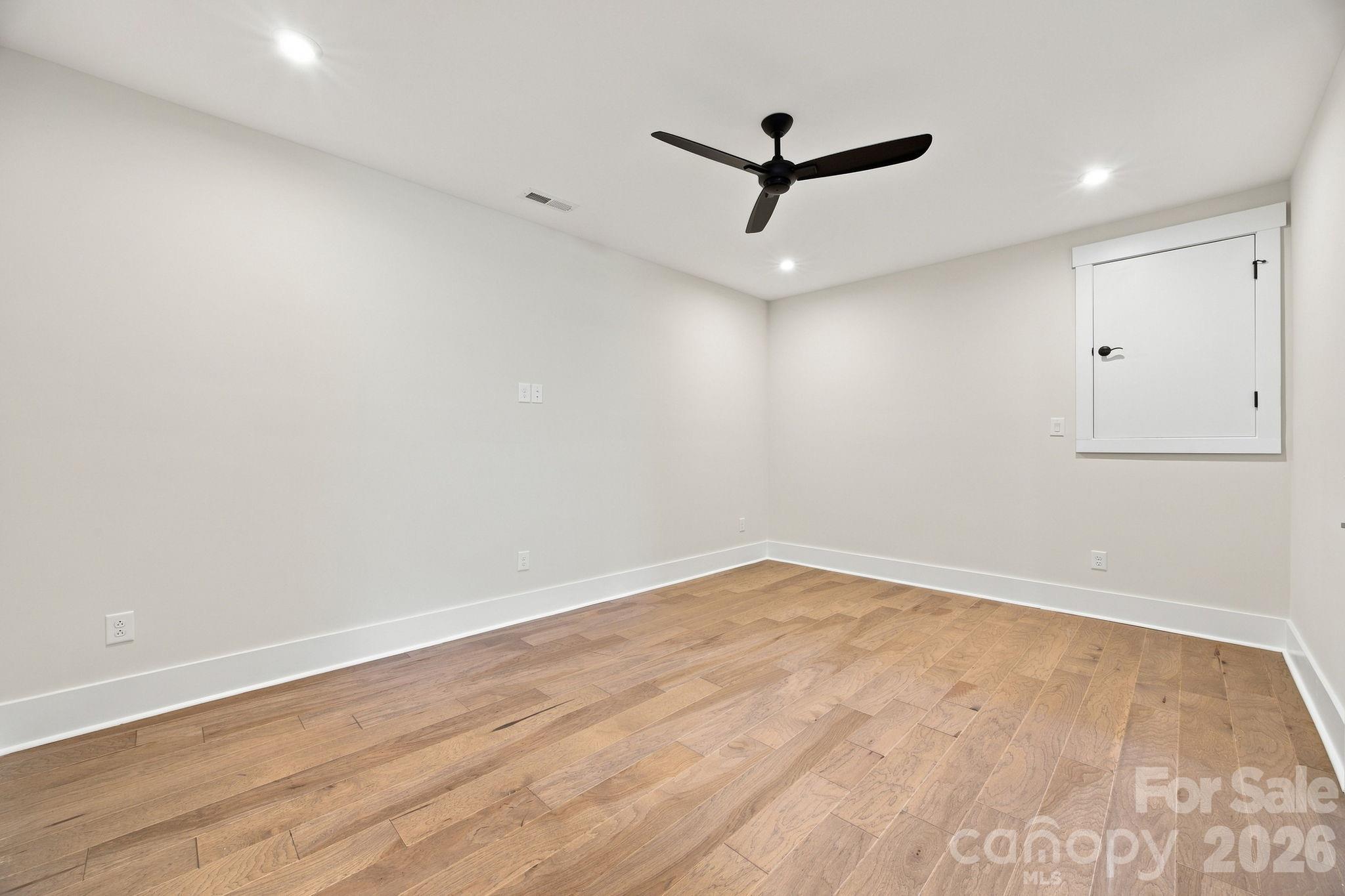 Single Family Residence at 721 Cavesson Way, Monroe, photo 40 of 77