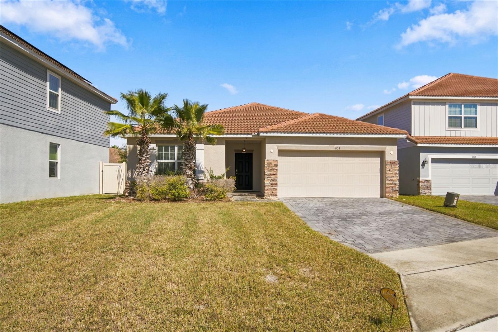 1154 OAK BLUFF DR