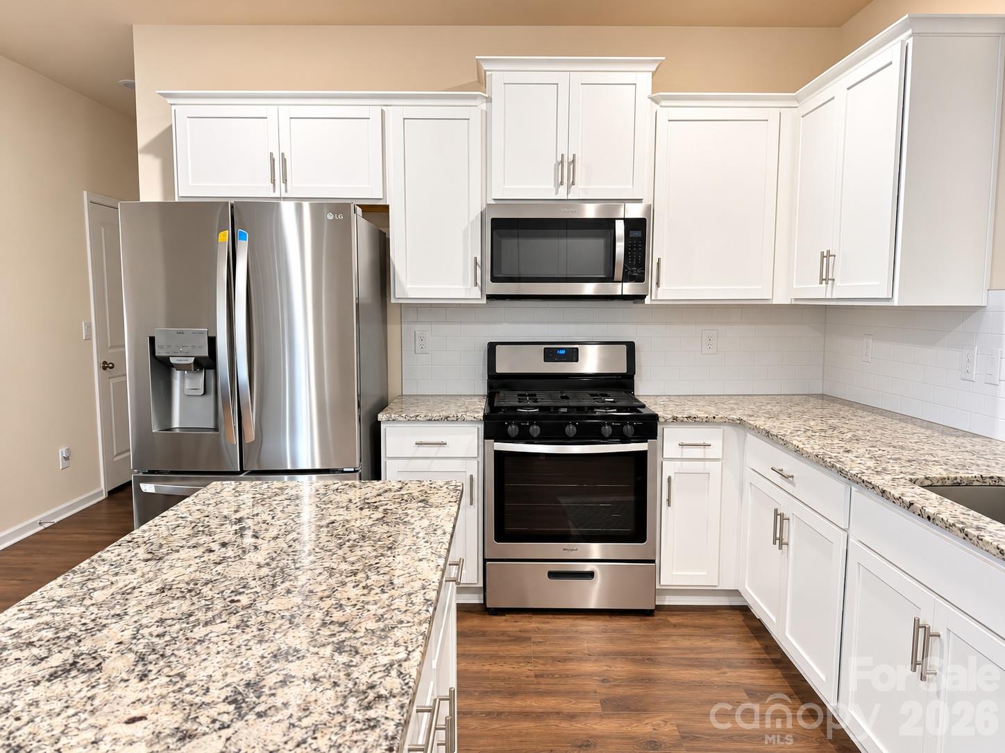 Single Family Residence at 129 Sierra Road, Mooresville, photo 2 of 25