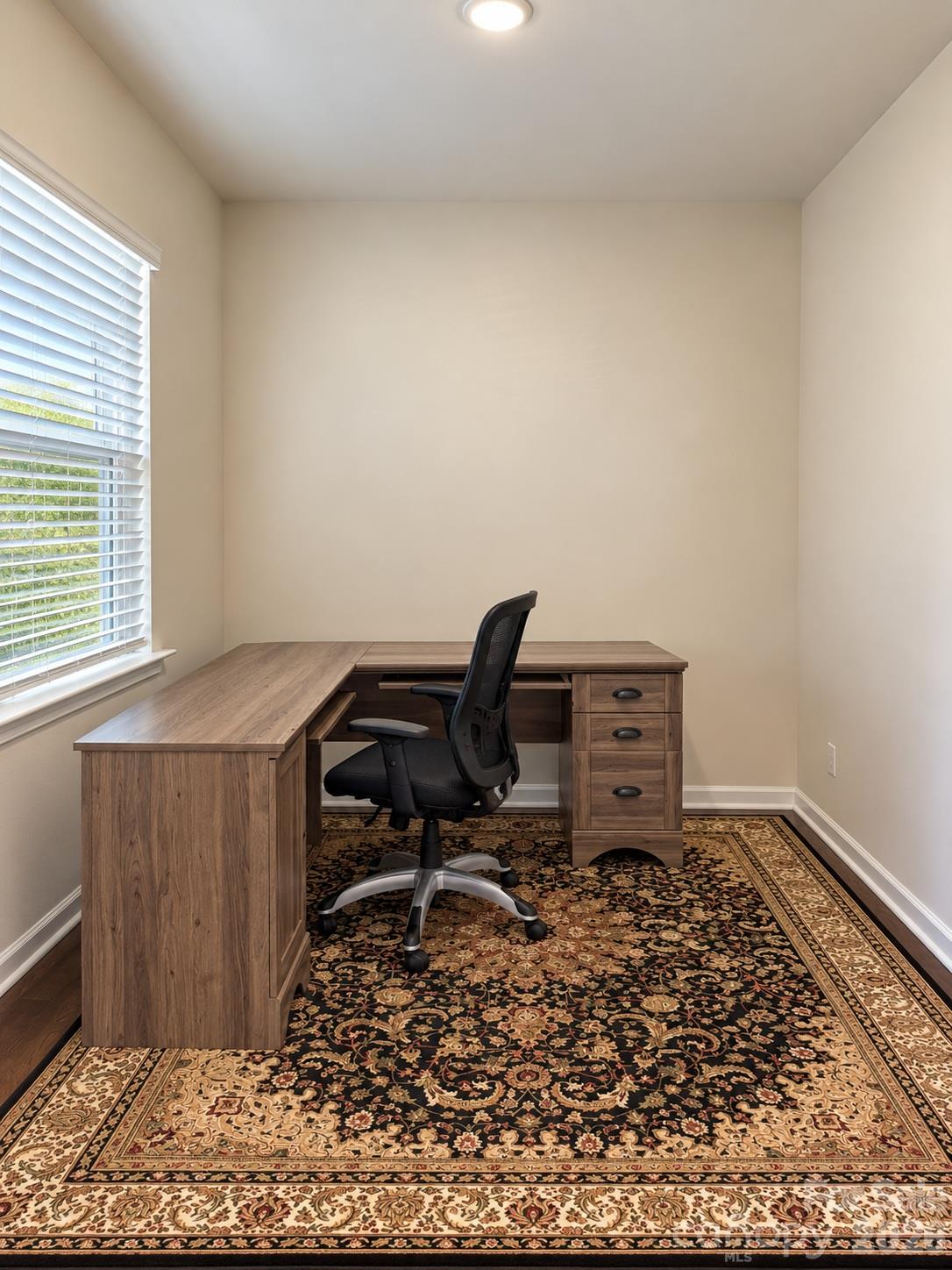 Single Family Residence at 129 Sierra Road, Mooresville, photo 11 of 25