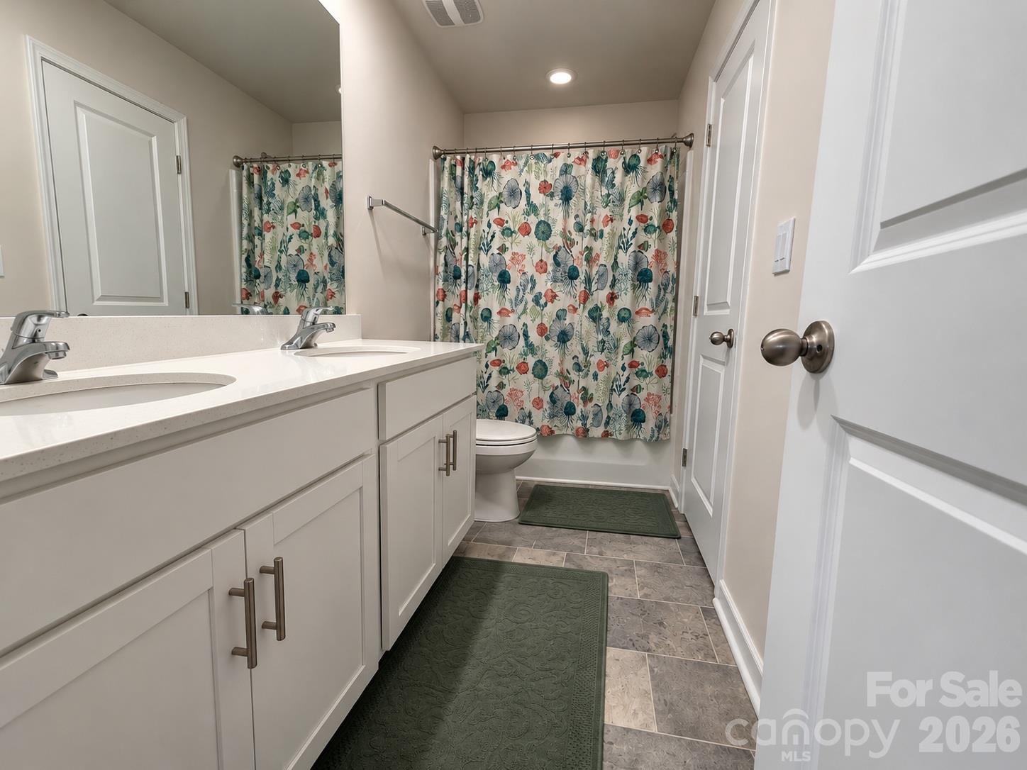 Single Family Residence at 129 Sierra Road, Mooresville, photo 19 of 25