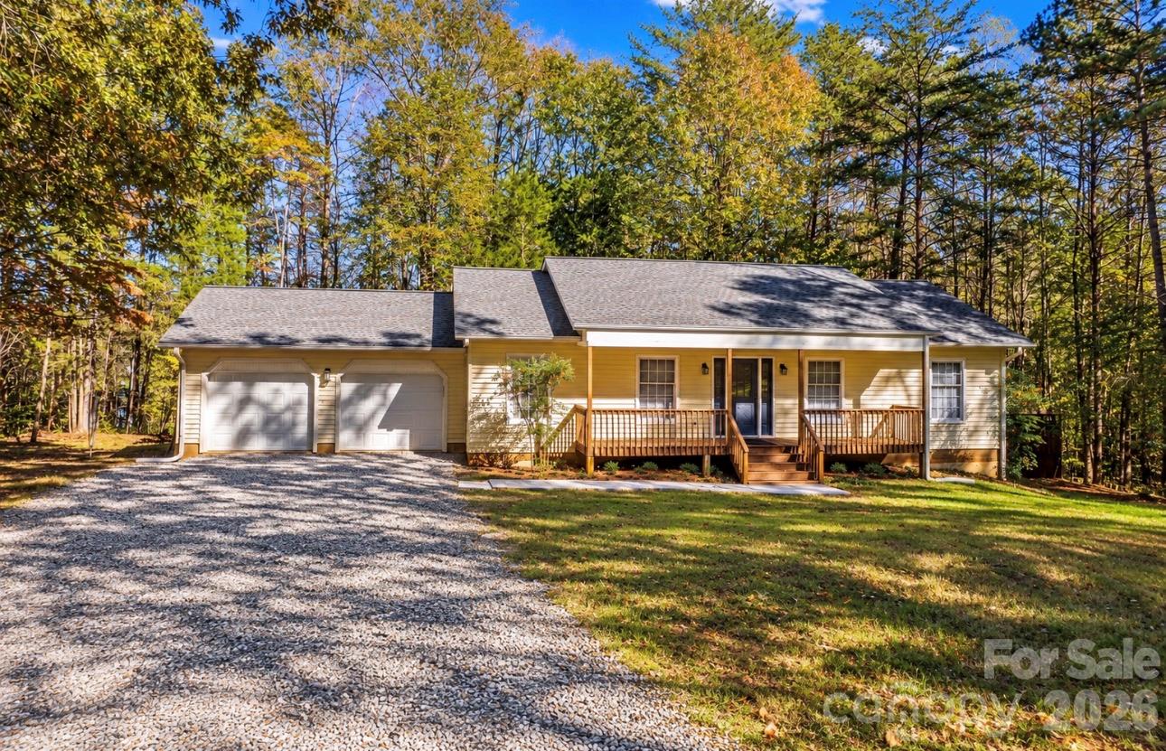 3821 View Lane