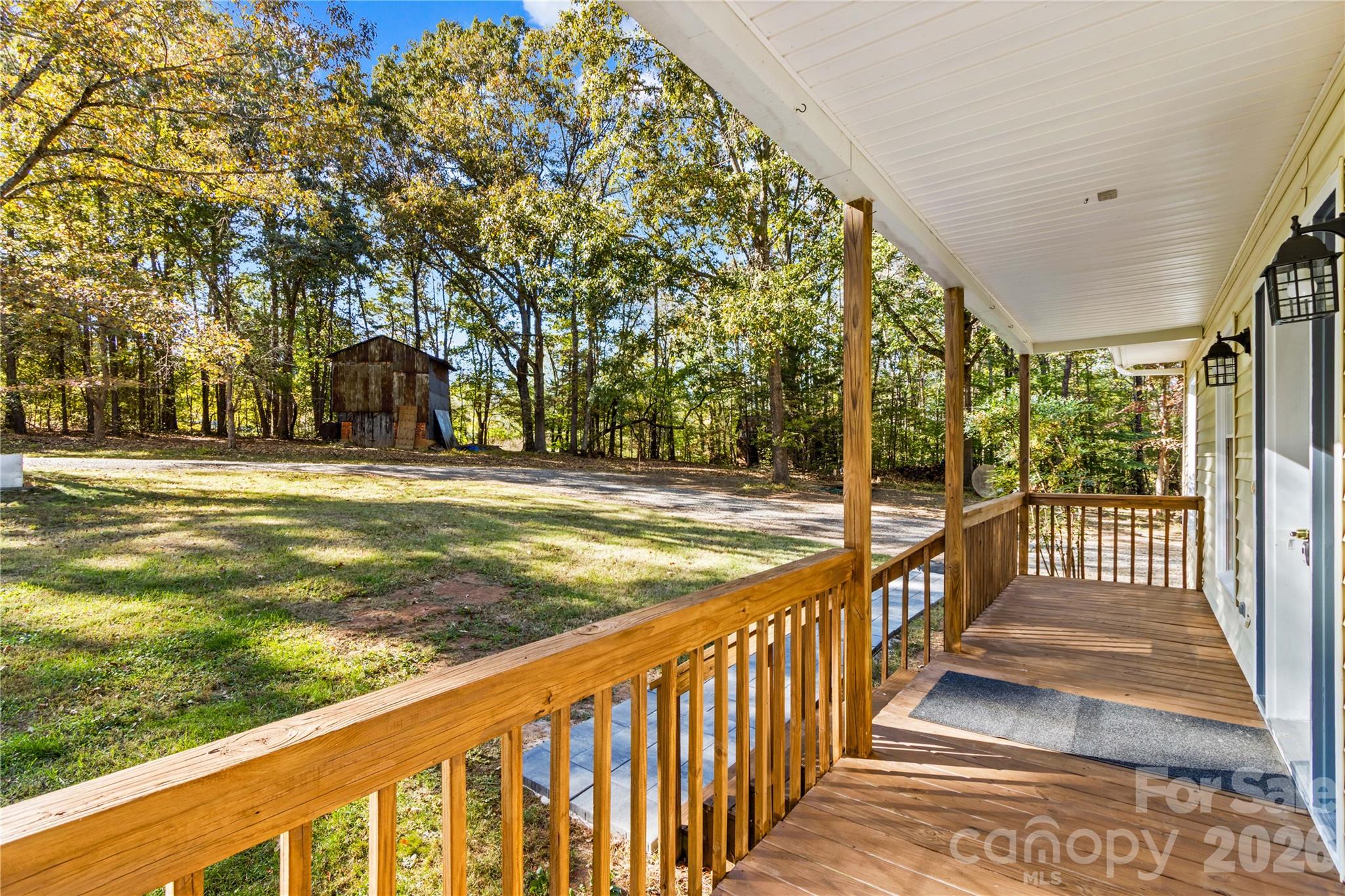 Single Family Residence at 3821 View Lane, Yadkinville, photo 4 of 39
