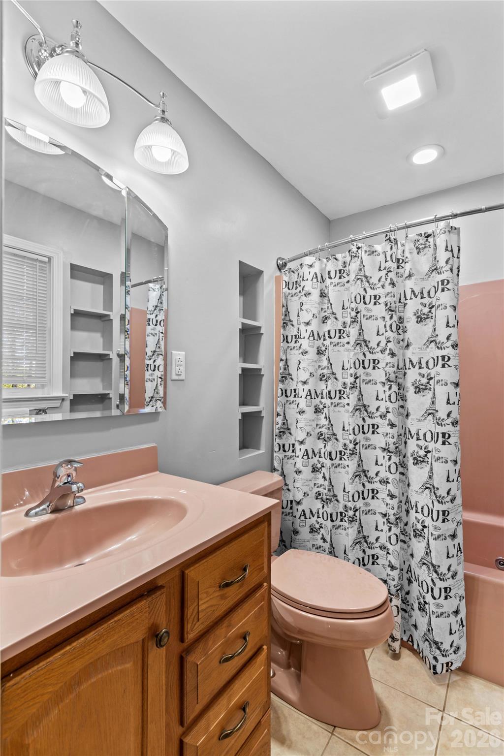 Single Family Residence at 3821 View Lane, Yadkinville, photo 18 of 39