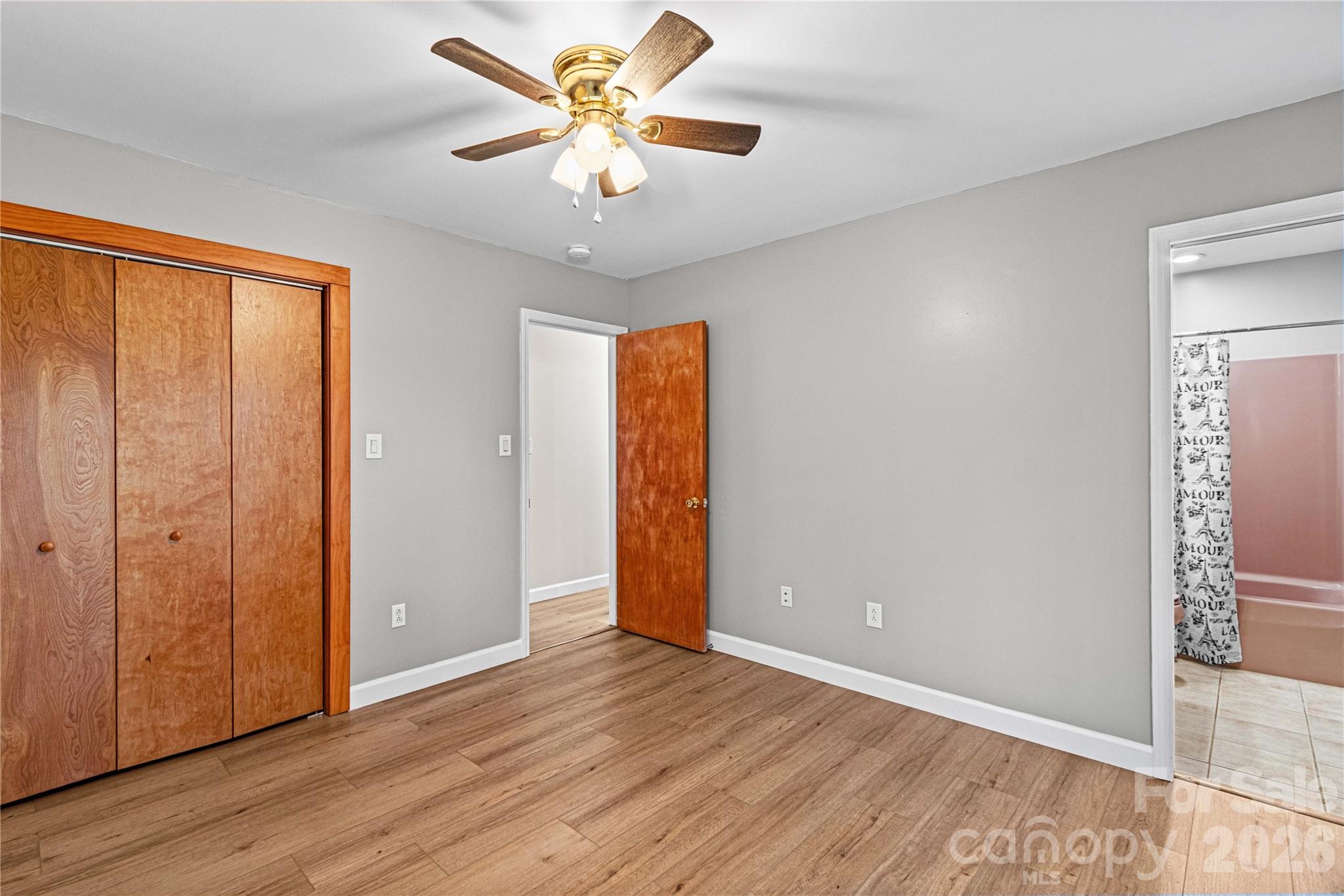 Single Family Residence at 3821 View Lane, Yadkinville, photo 17 of 39