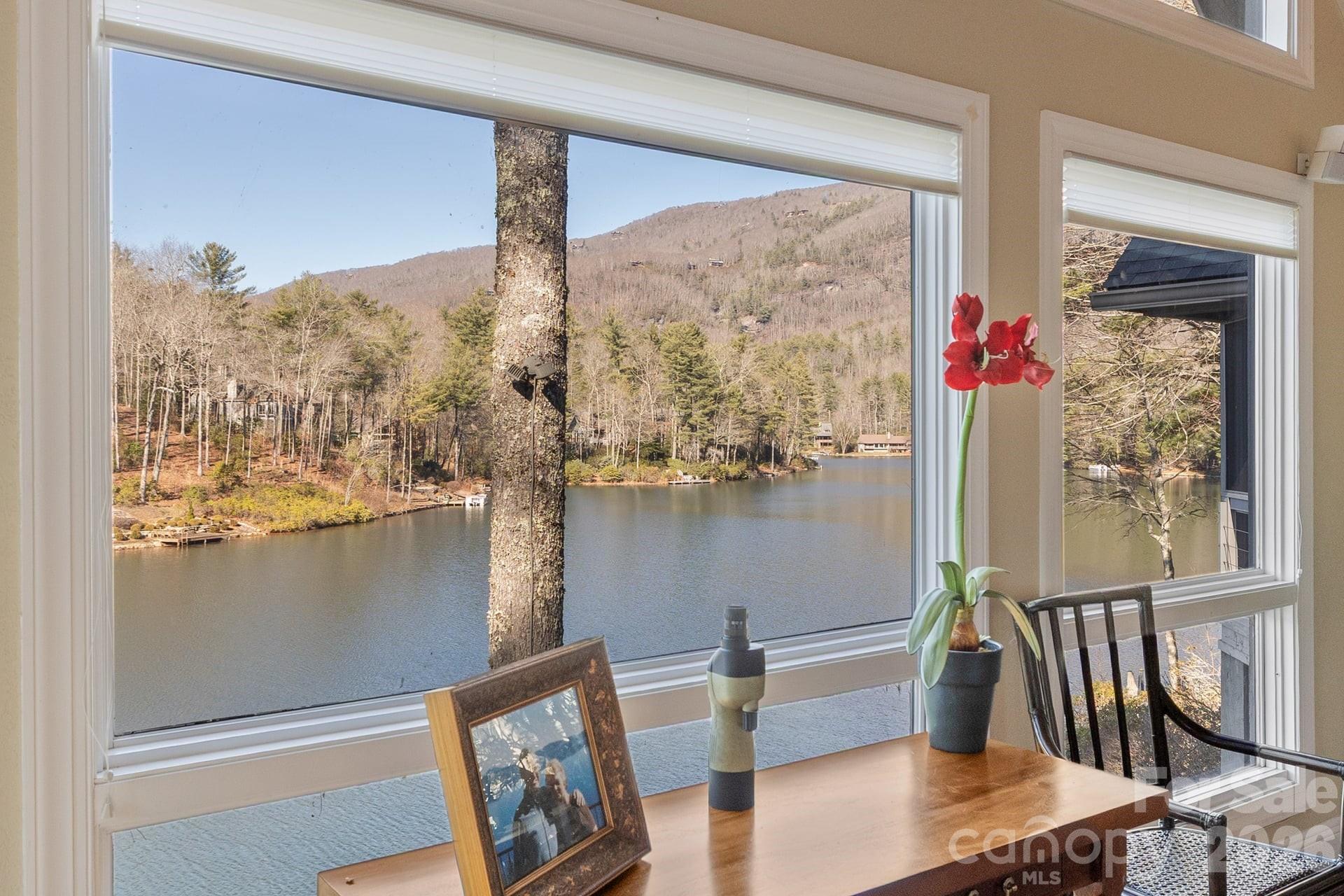 Single Family Residence at 100 The Pinnacle Drive, Sapphire, photo 12 of 50
