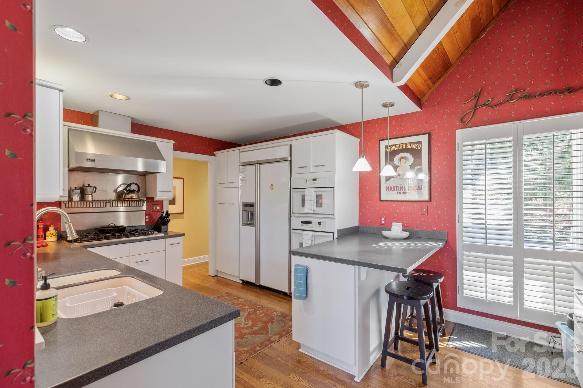 Single Family Residence at 100 The Pinnacle Drive, Sapphire, photo 15 of 50