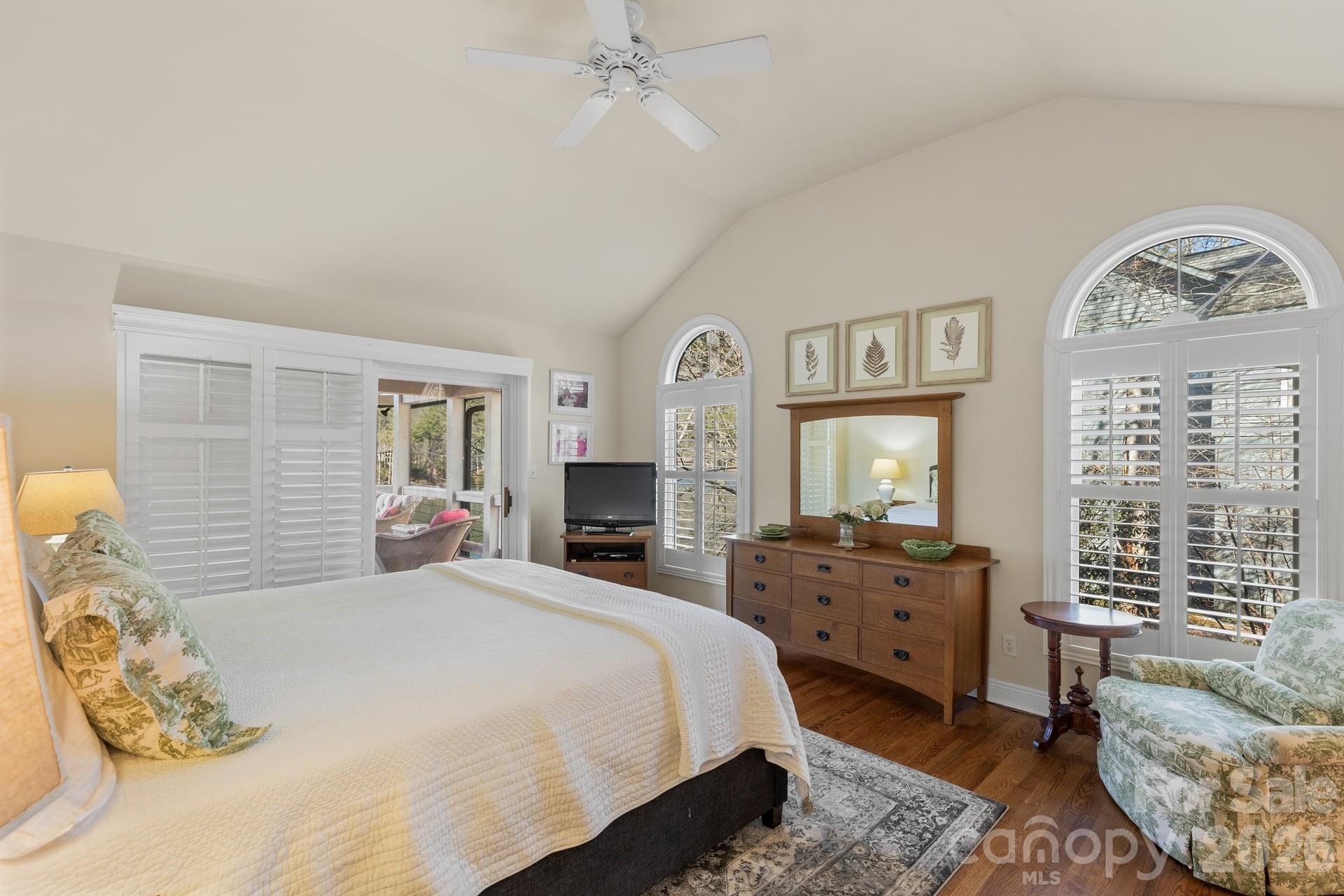 Single Family Residence at 100 The Pinnacle Drive, Sapphire, photo 27 of 50