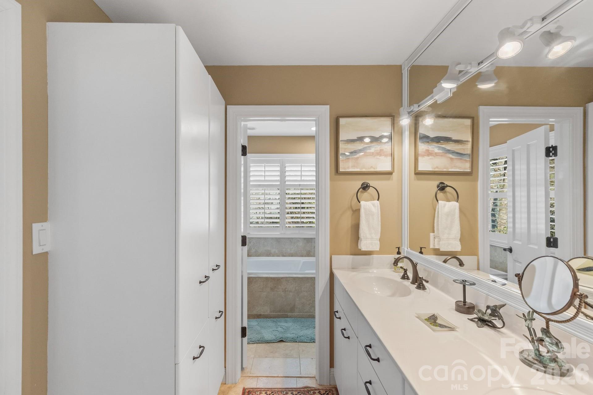 Single Family Residence at 100 The Pinnacle Drive, Sapphire, photo 30 of 50