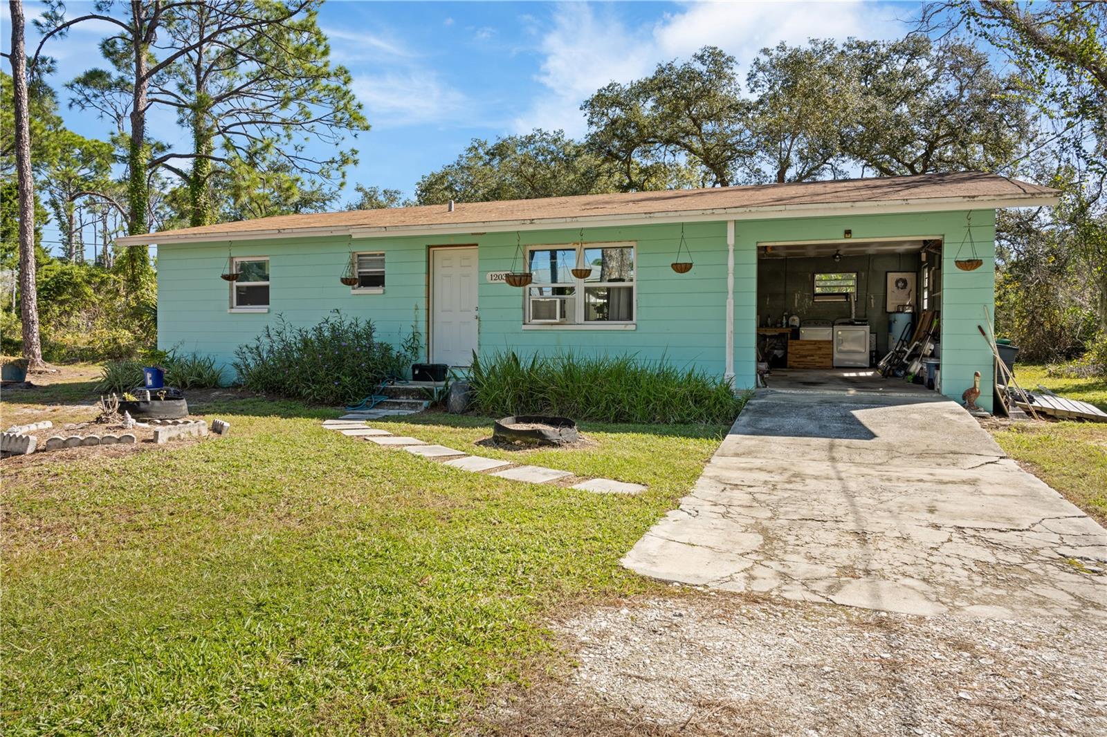 Single Family Residence at CEDAR KEY SHORES REP, CEDAR KEY