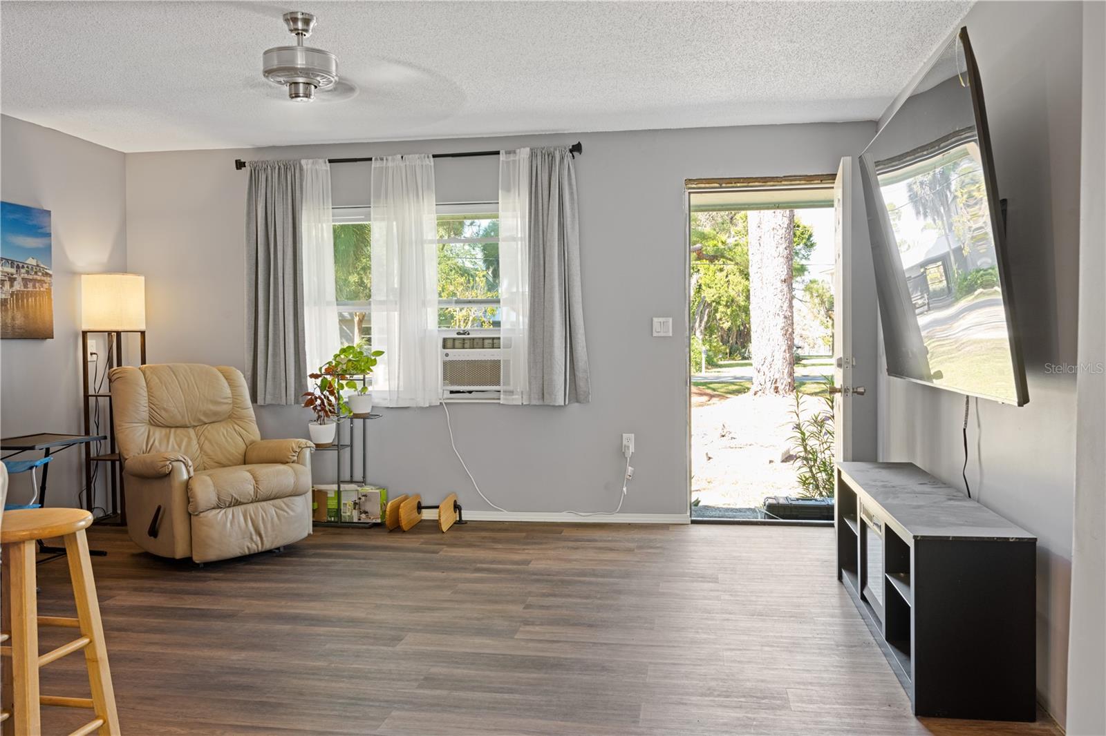Single Family Residence at CEDAR KEY SHORES REP, CEDAR KEY, photo 17 of 24