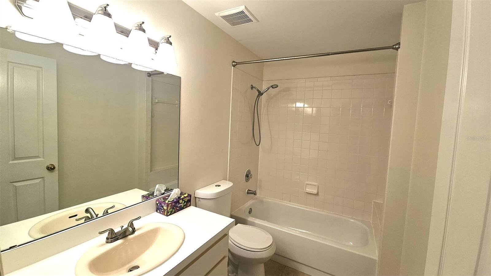Single Family Residence at 1836 TAMPA BAY DR, WESLEY CHAPEL, photo 17 of 23