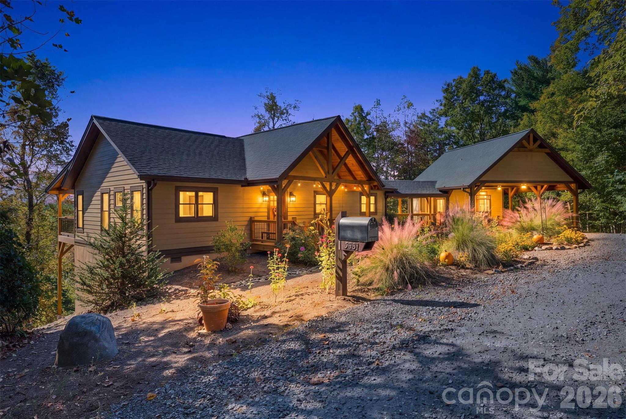 Single Family Residence at 5381 Dogwood Way, Lenoir, photo 2 of 63