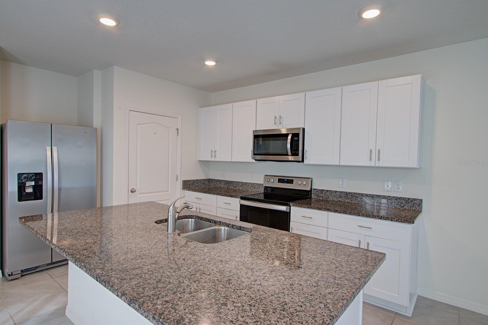 Single Family Residence at 408 LADY BELLA PL, DELAND, photo 15 of 67