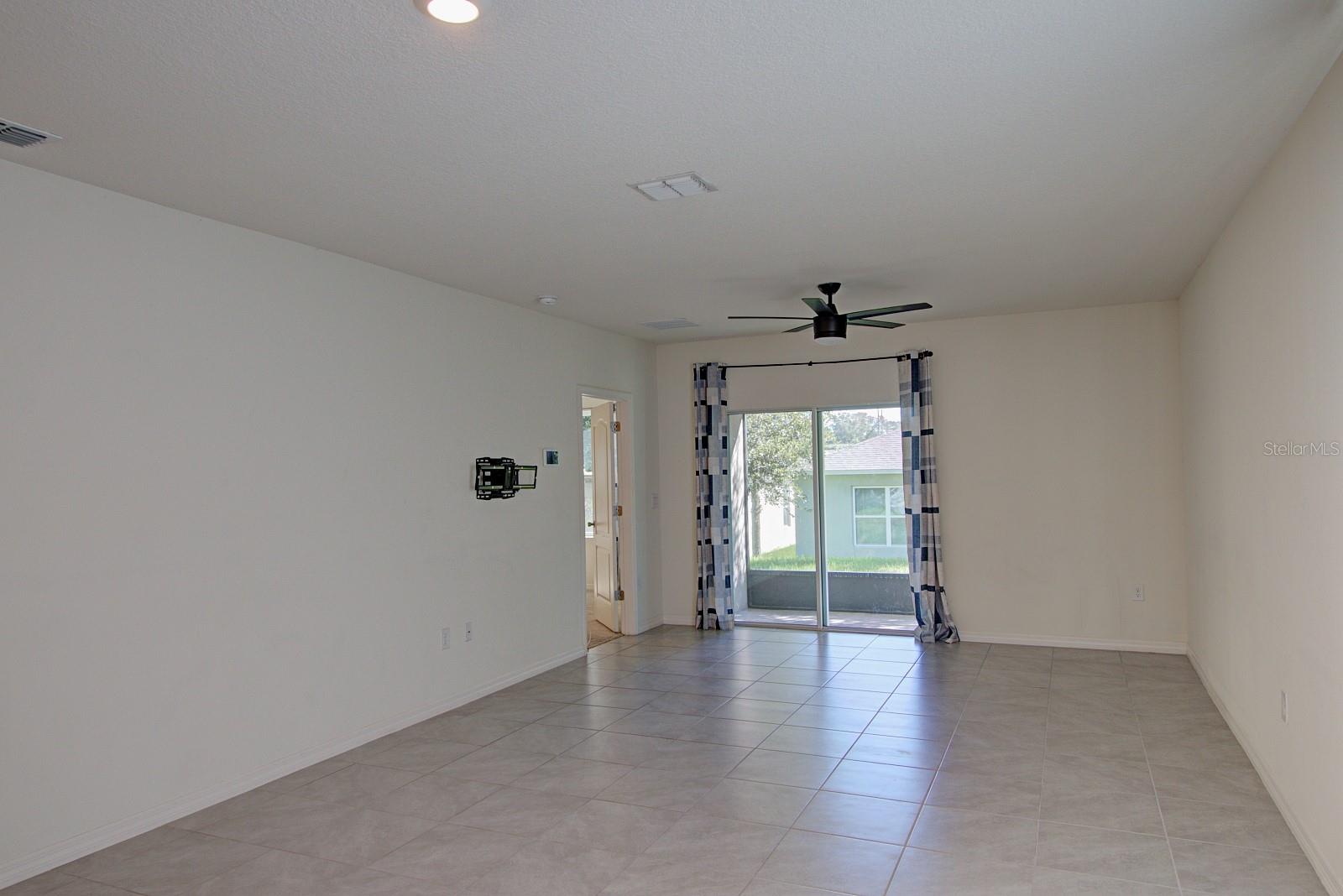 Single Family Residence at 408 LADY BELLA PL, DELAND, photo 17 of 67