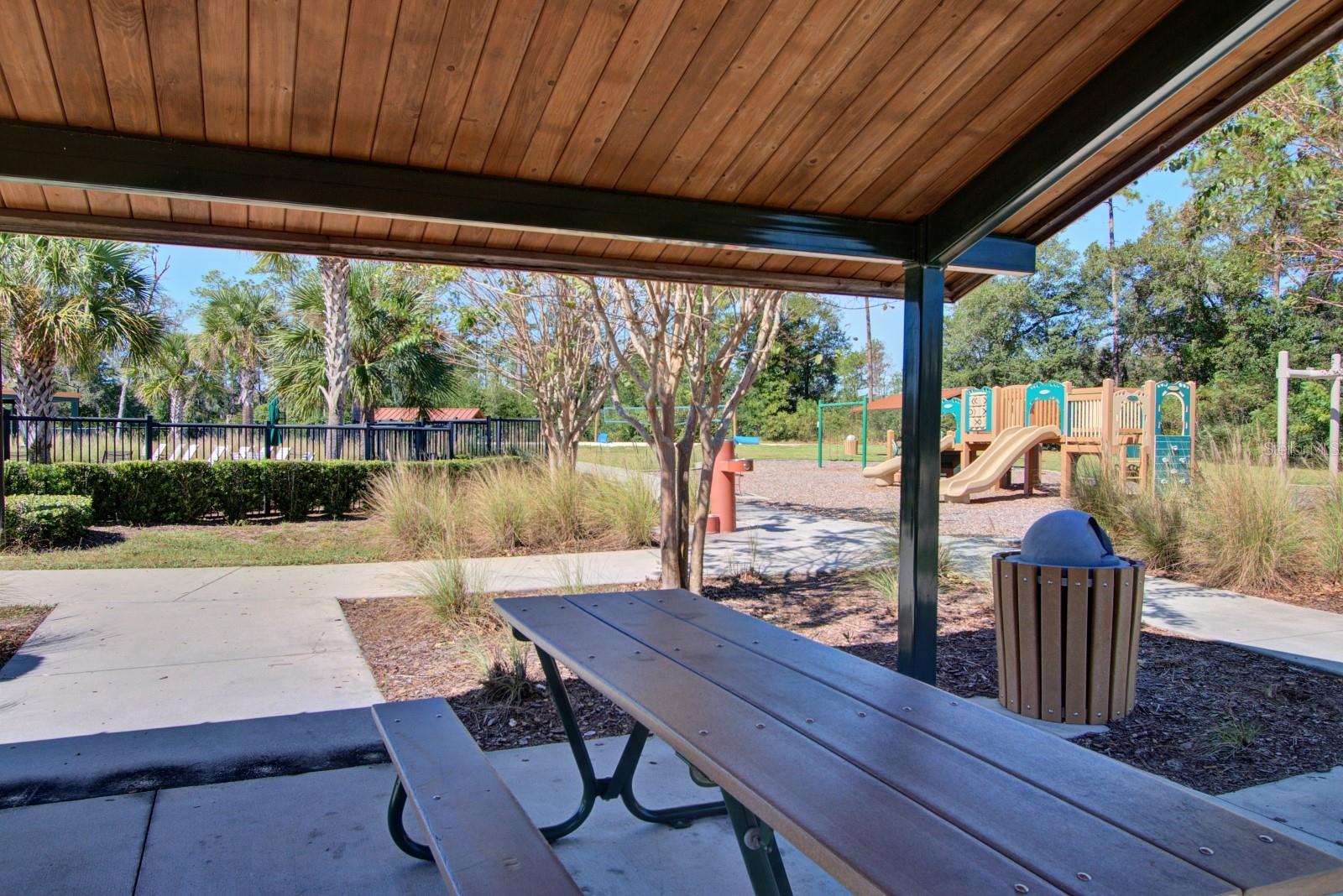Single Family Residence at 408 LADY BELLA PL, DELAND, photo 61 of 67