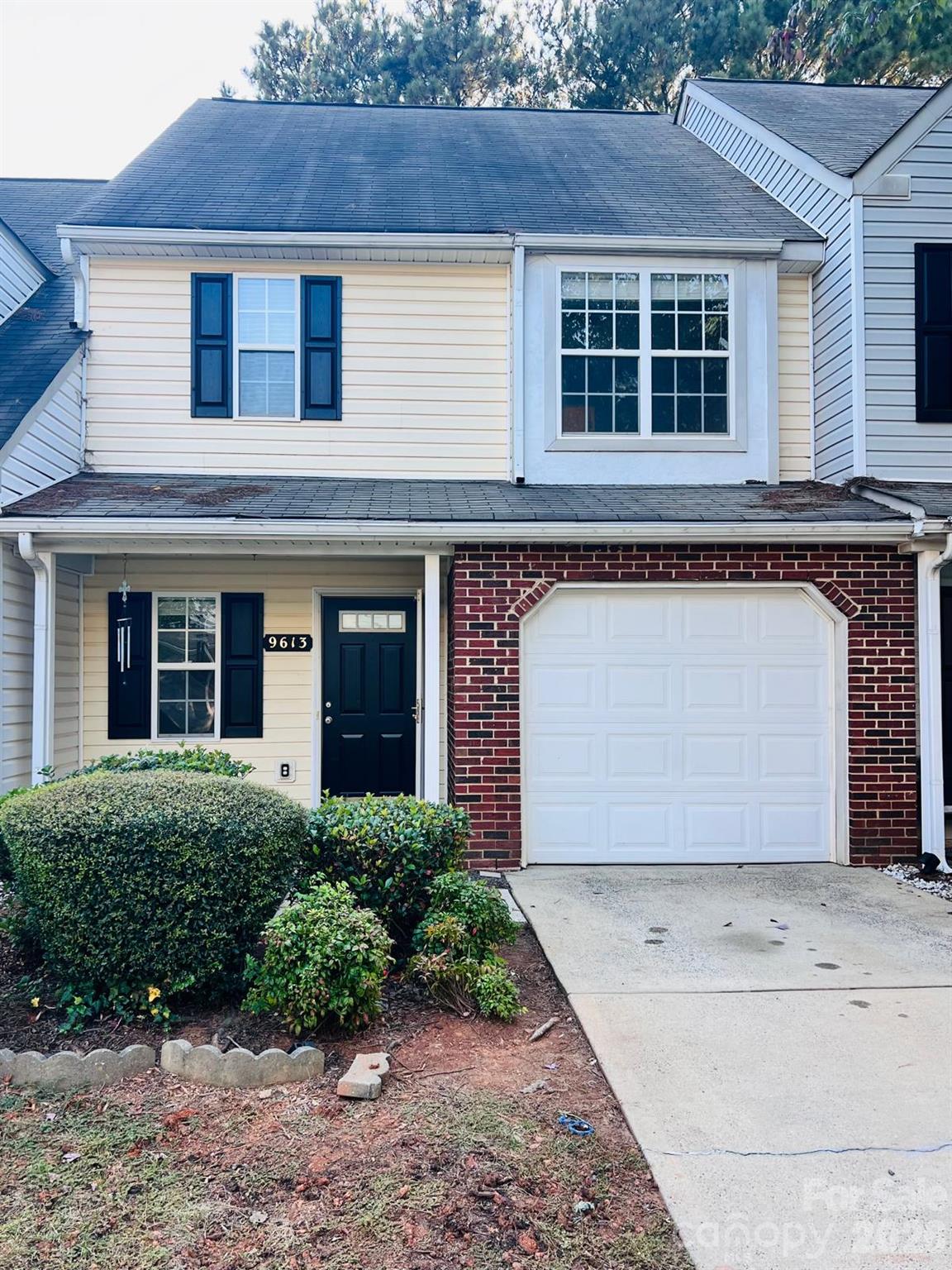 9613 Jack Russell Court