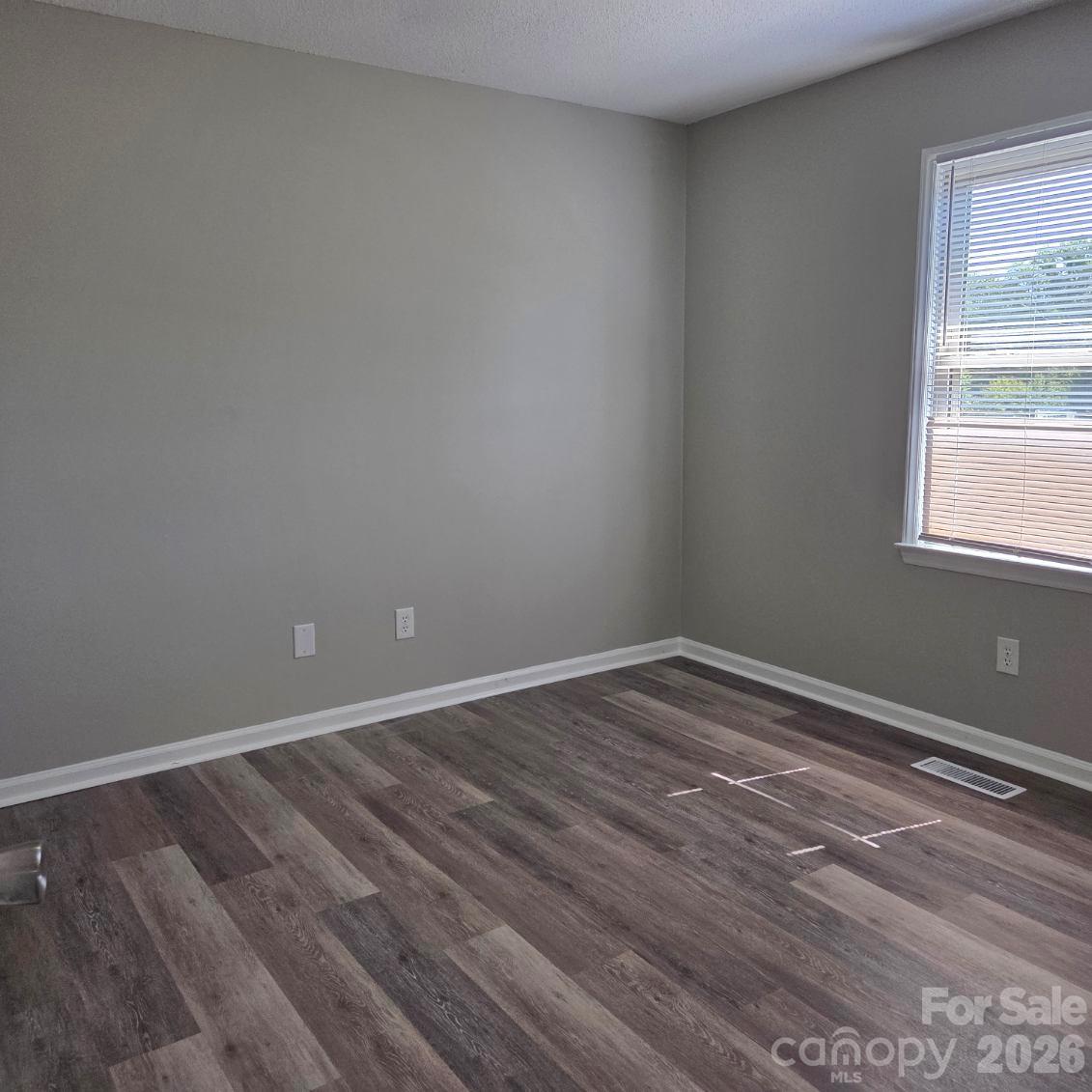 Single Family Residence at 610 Margrace Road, Kings Mountain, photo 15 of 34