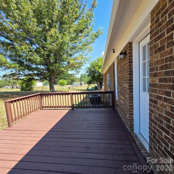Single Family Residence at 610 Margrace Road, Kings Mountain, photo 30 of 34