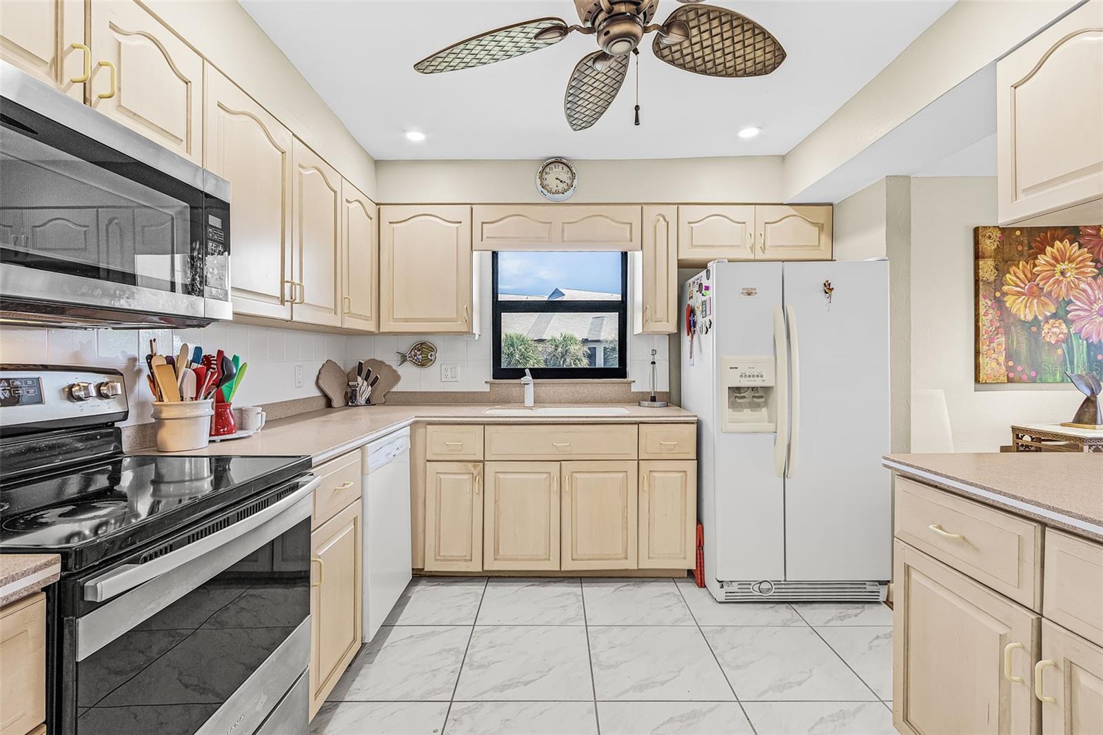 Condominium at 2 PIRATES LN #21C, PUNTA GORDA, photo 7 of 48
