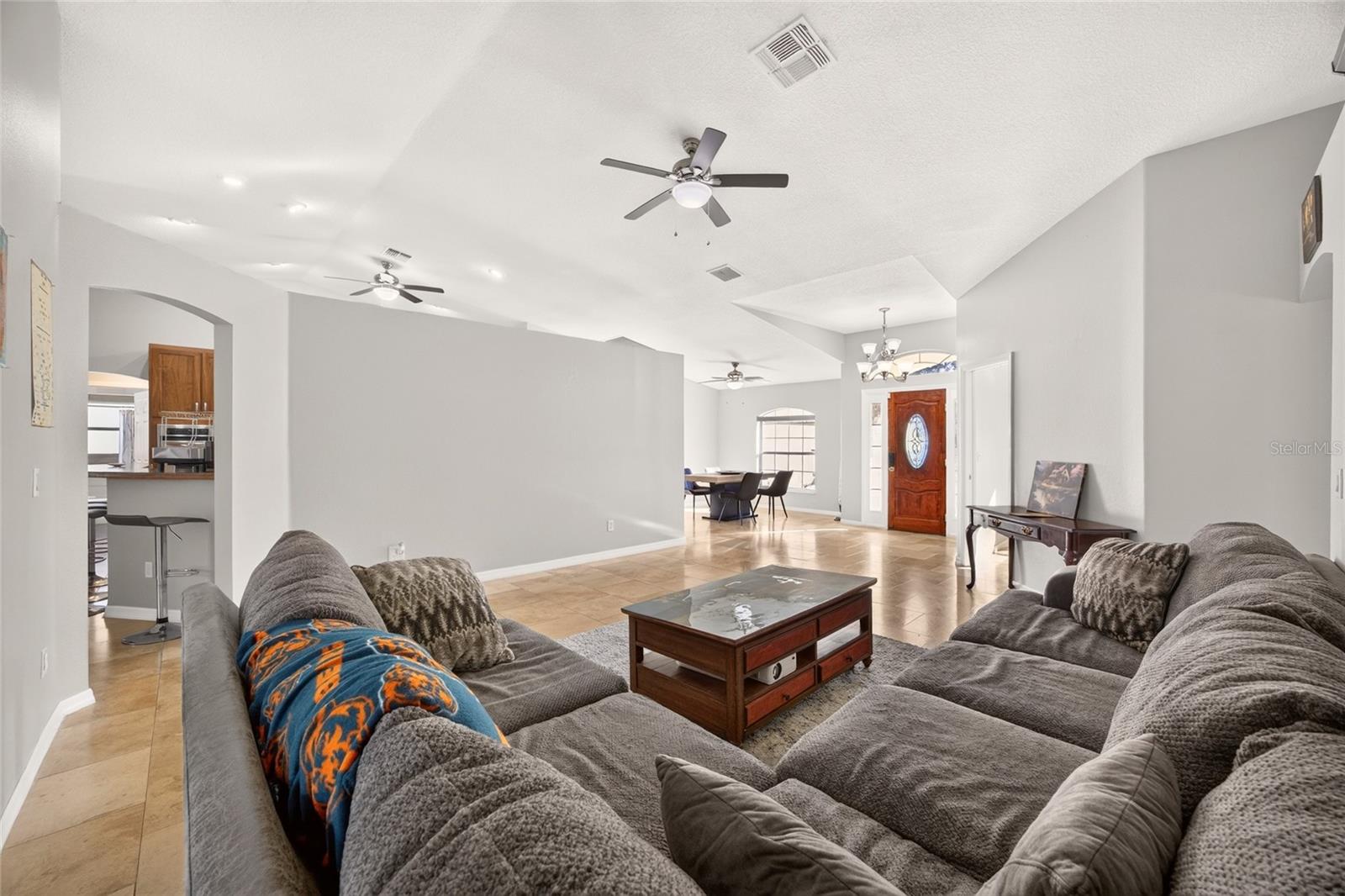 Living Room - 5542 NW 57TH AVE, OCALA