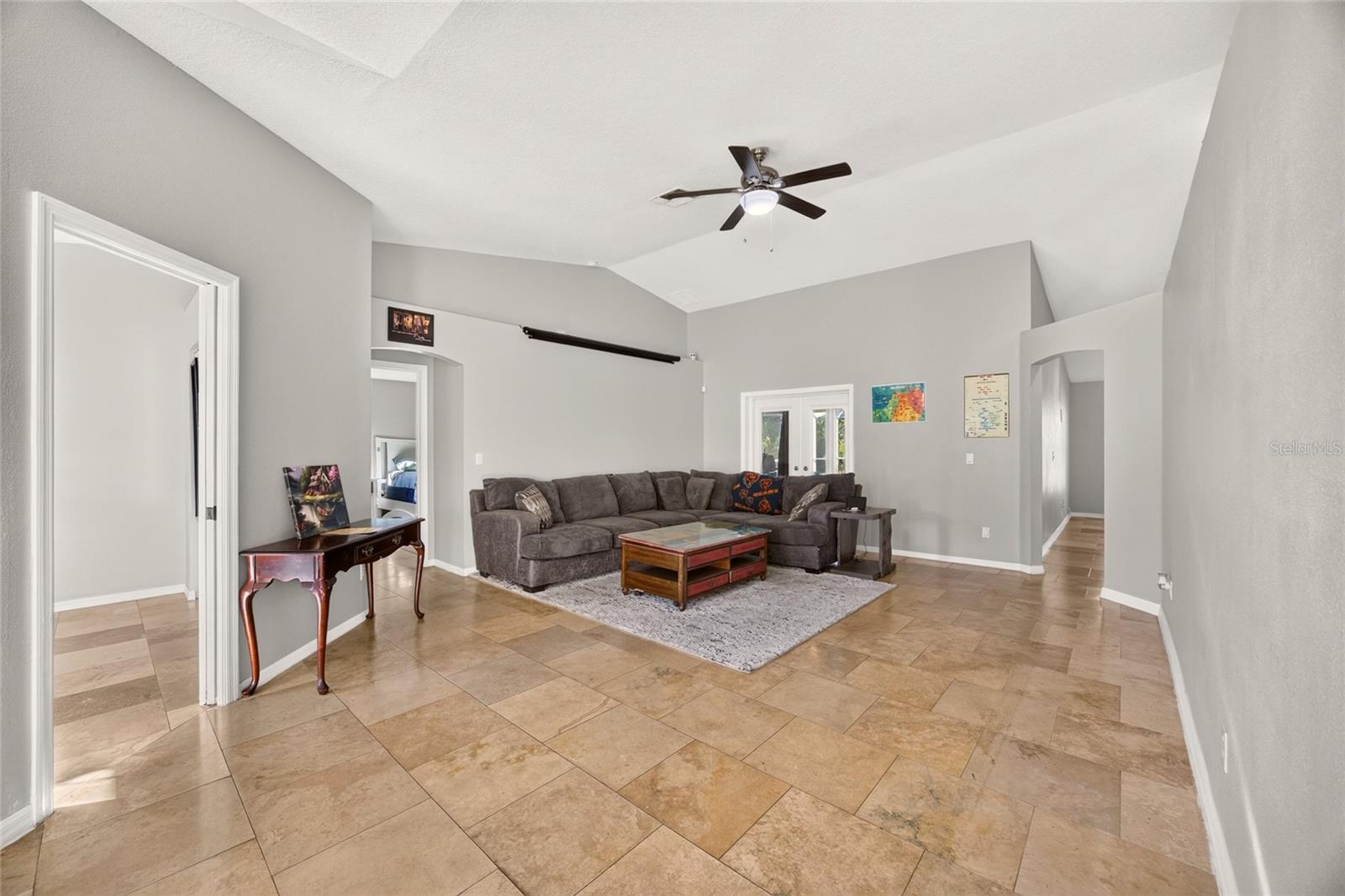 Living Room - 5542 NW 57TH AVE, OCALA