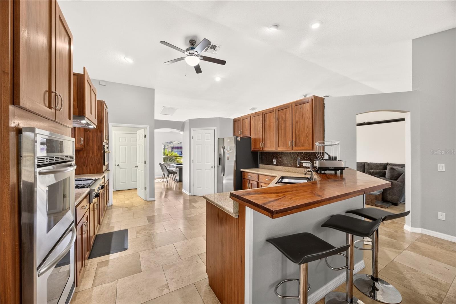 Kitchen/Family Room - 5542 NW 57TH AVE, OCALA