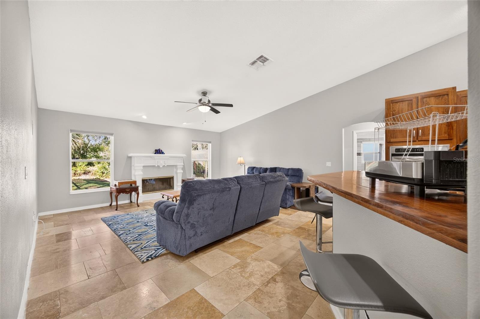 Kitchen/Family Room - 5542 NW 57TH AVE, OCALA