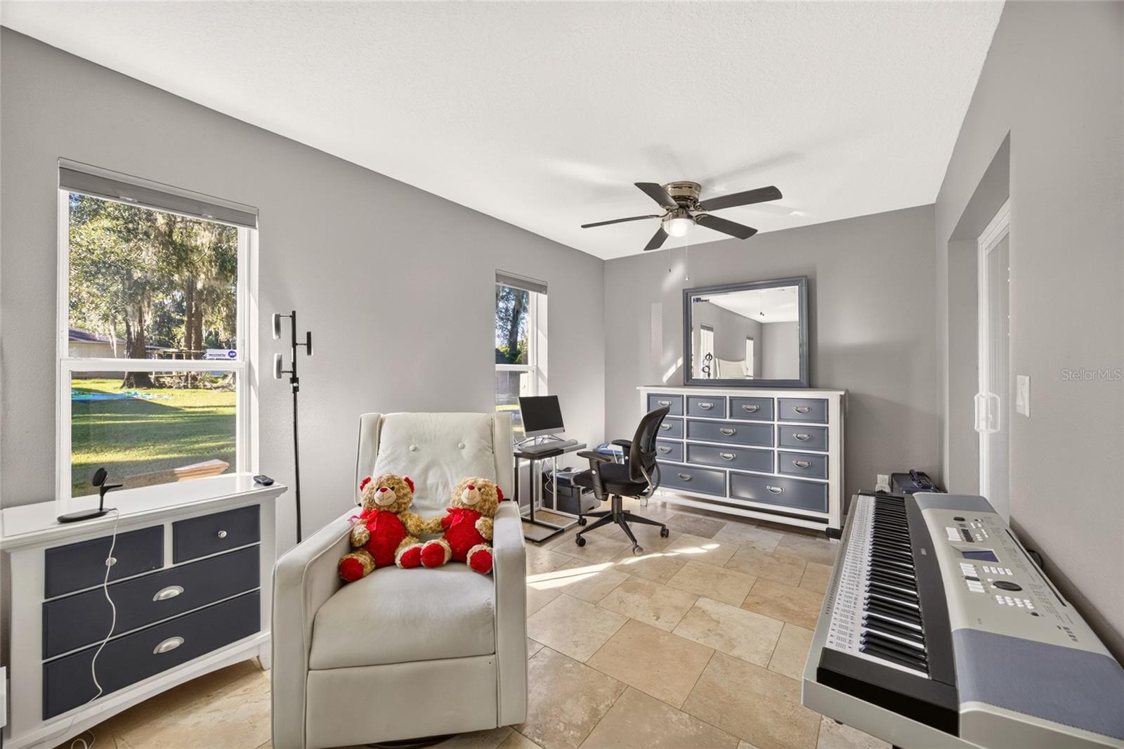 Primary Suite - 5542 NW 57TH AVE, OCALA