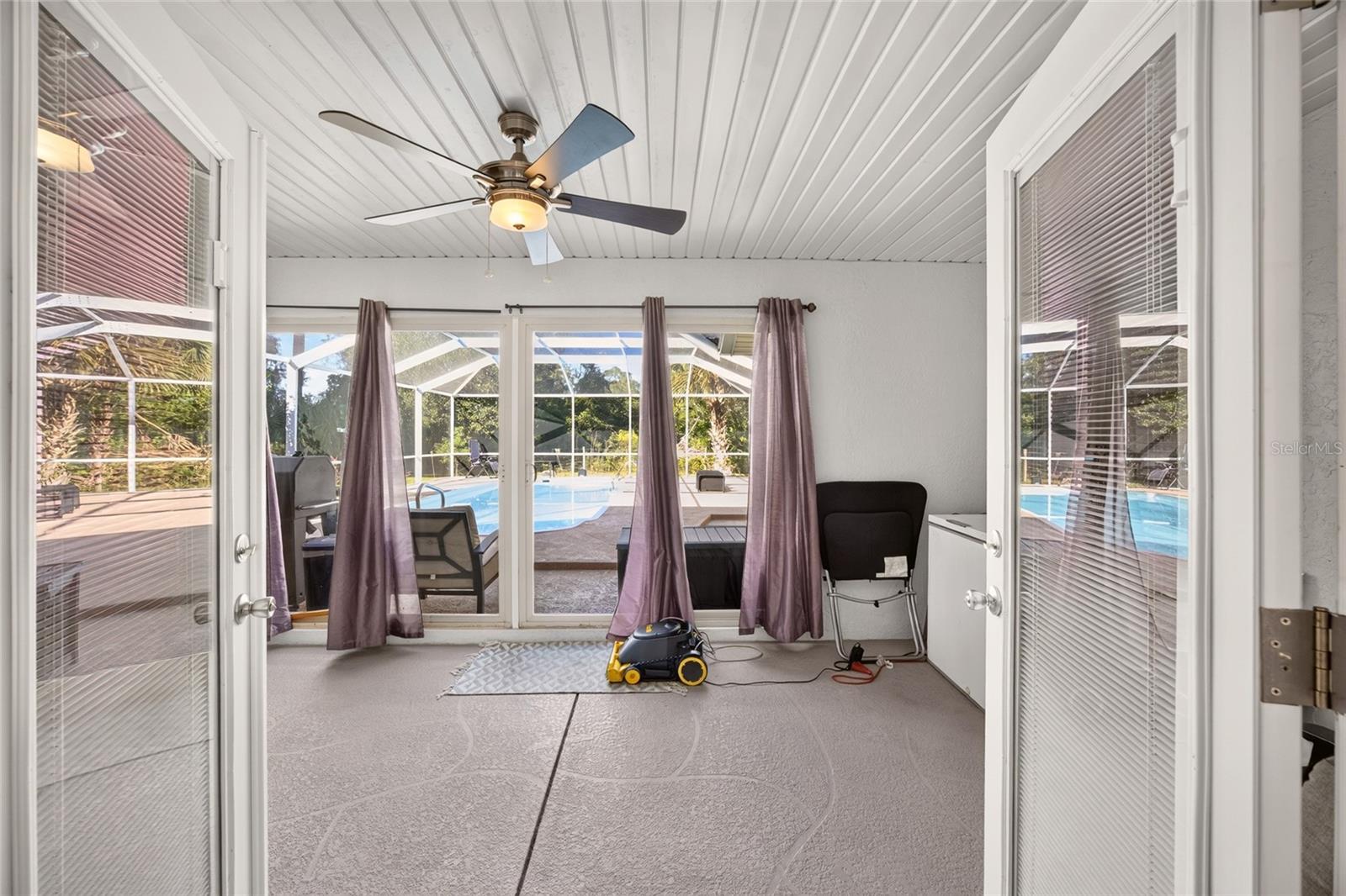 Porch - 5542 NW 57TH AVE, OCALA