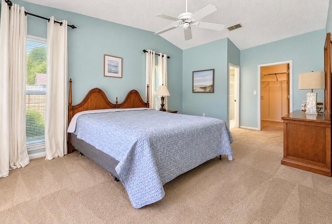Primary bathroom - 9690 LEEWARD AVE, LARGO