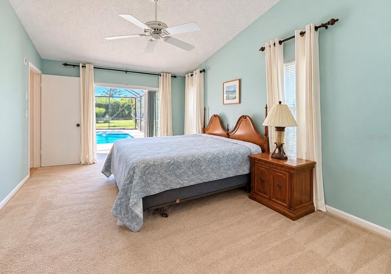 Primary bedroom - 9690 LEEWARD AVE, LARGO