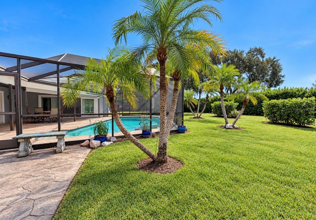 part of backyard - 9690 LEEWARD AVE, LARGO
