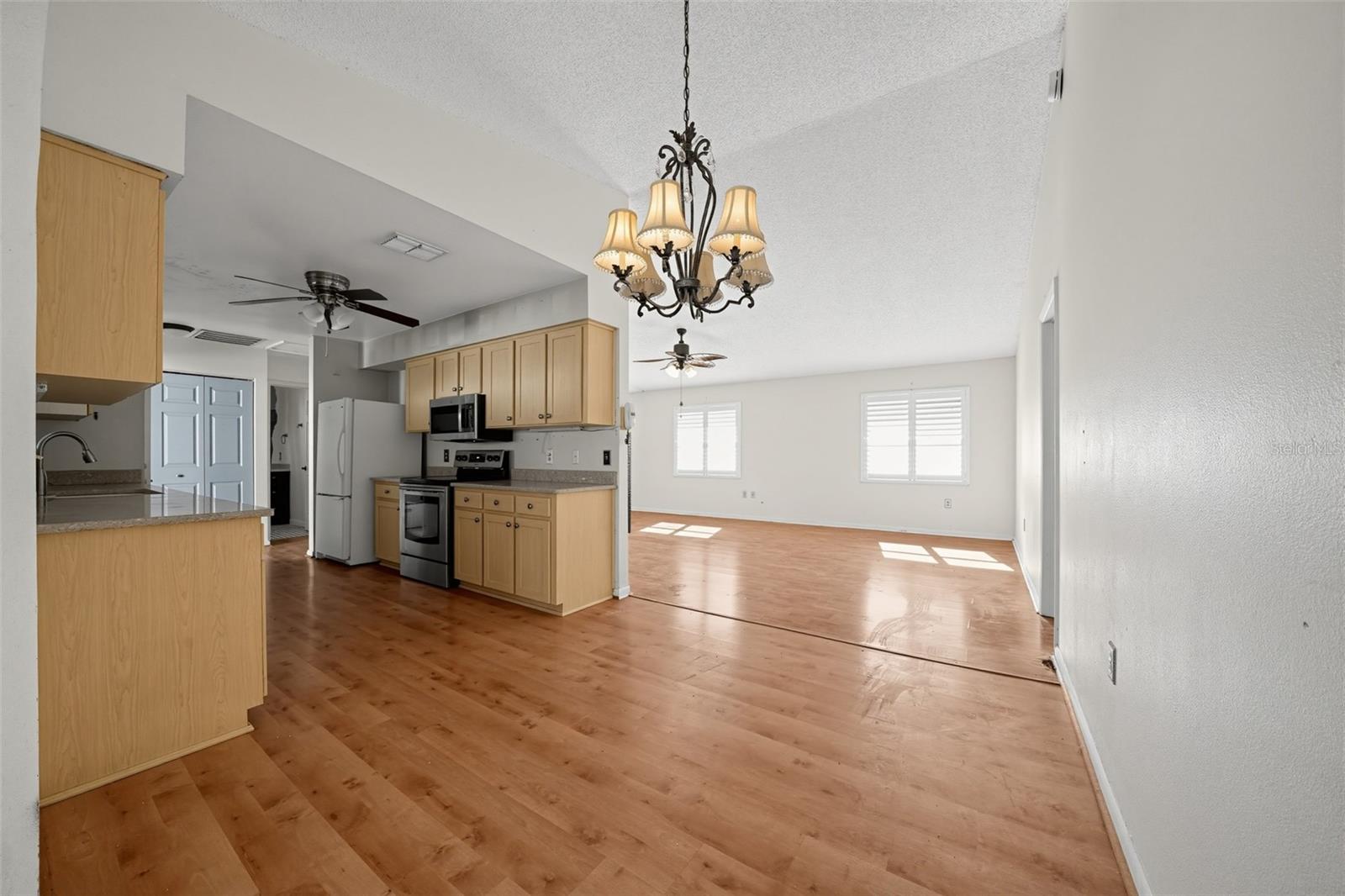 Modular Home at 4851 COLONNADES CLUB BLVD, LAKELAND, photo 8 of 30