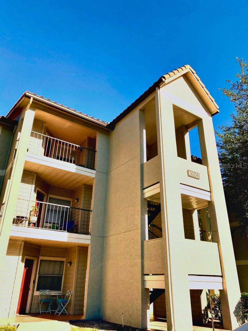 3004 PARKWAY BLVD #306