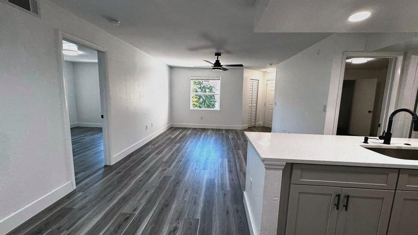 Condominium at 3004 PARKWAY BLVD #306, KISSIMMEE, photo 6 of 28