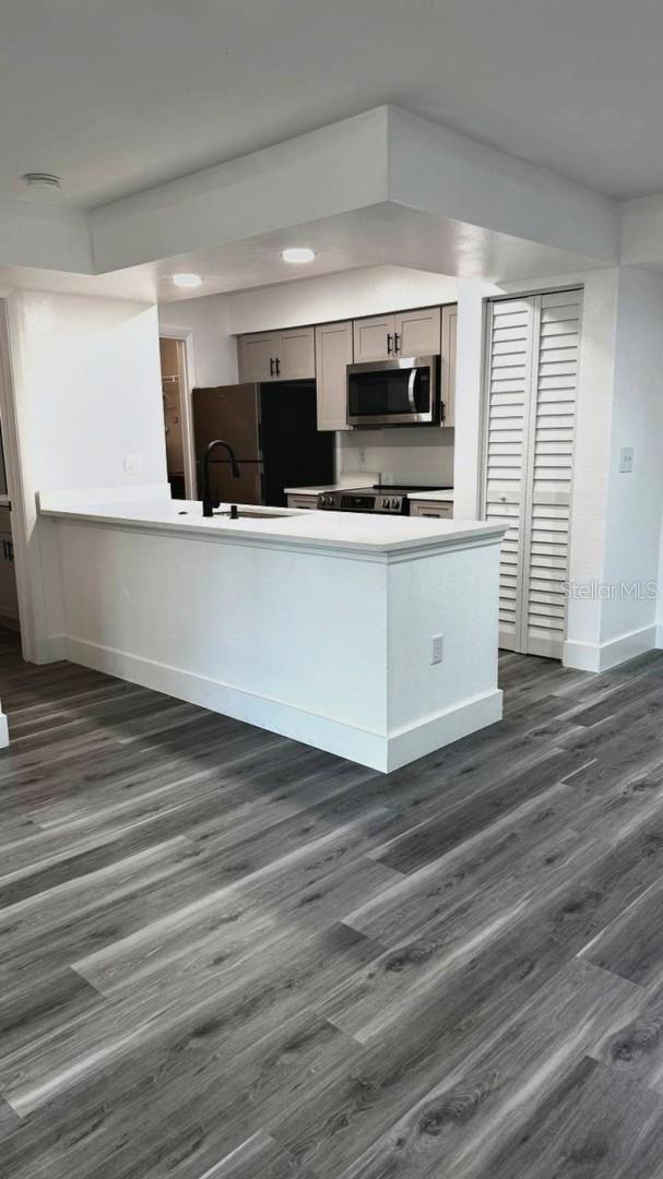 Condominium at 3004 PARKWAY BLVD #306, KISSIMMEE, photo 8 of 28
