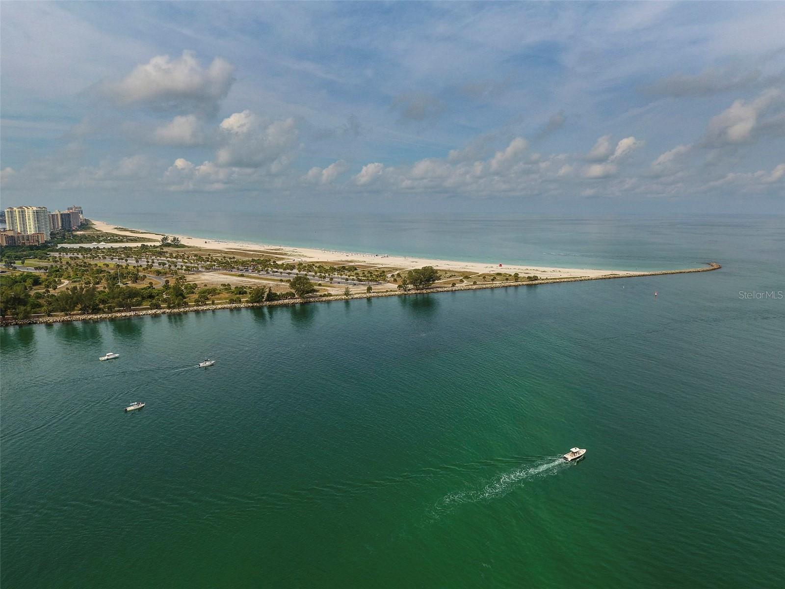 WEST BALCONY VIEWS TO THE RIGHT - 675 S GULFVIEW BLVD #704, CLEARWATER