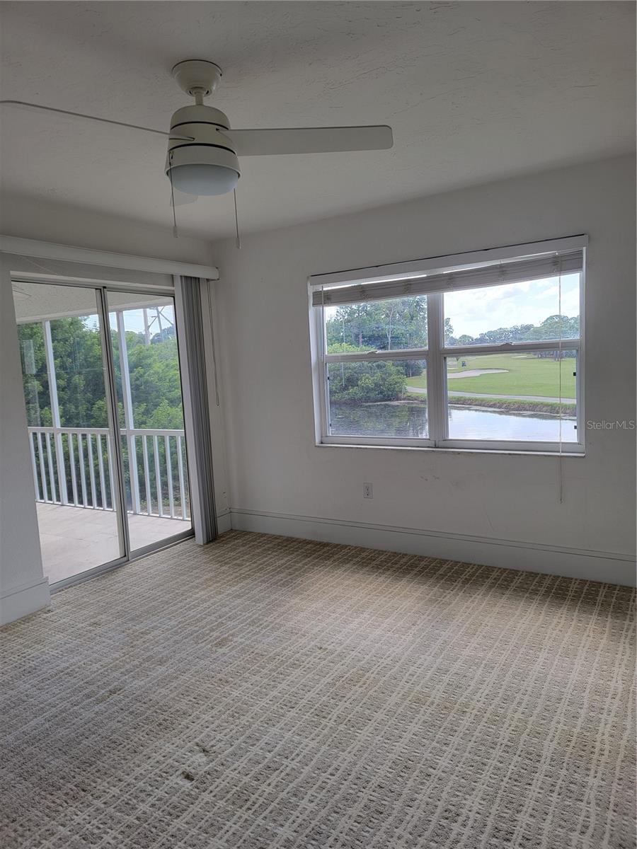 Dual aspect primary bedroom - 5654 SHEFFIELD GREENE CIR #28, SARASOTA