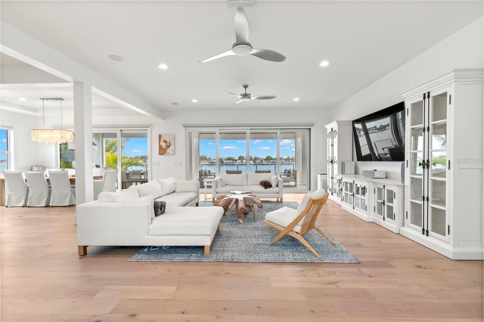 Single Family Residence at 4598 HARBOR HILLS DR, LARGO, photo 17 of 50