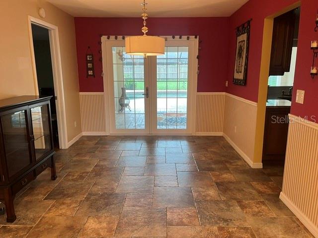 Single Family Residence at 2711 WILLOW OAKS DR, VALRICO, photo 6 of 24