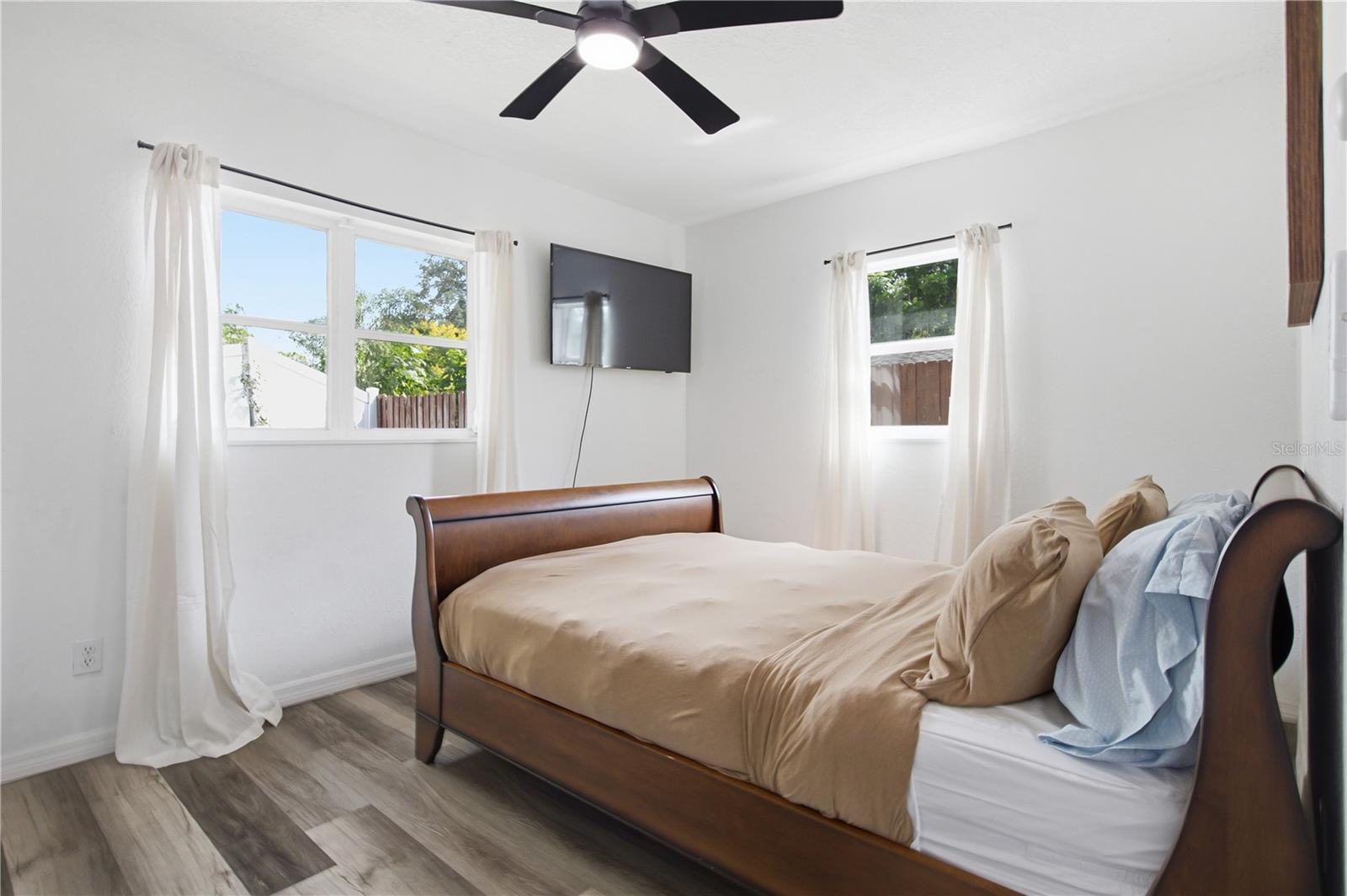 Duplex at 1807 DOUGLAS AVE, CLEARWATER, photo 46 of 60