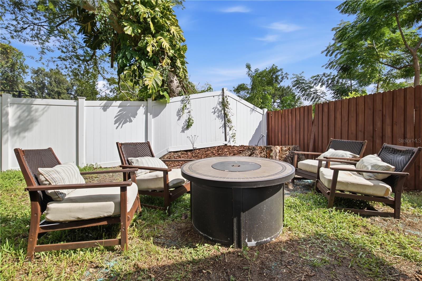 Duplex at 1807 DOUGLAS AVE, CLEARWATER, photo 55 of 60