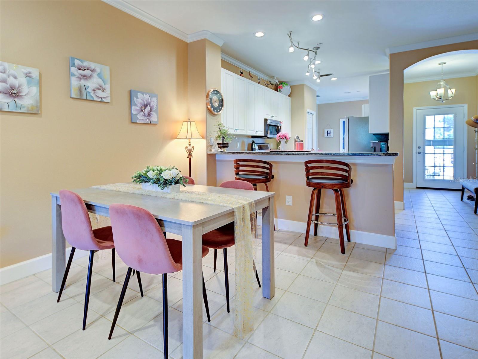Life is simple! - 668 BACK NINE DR, VENICE
