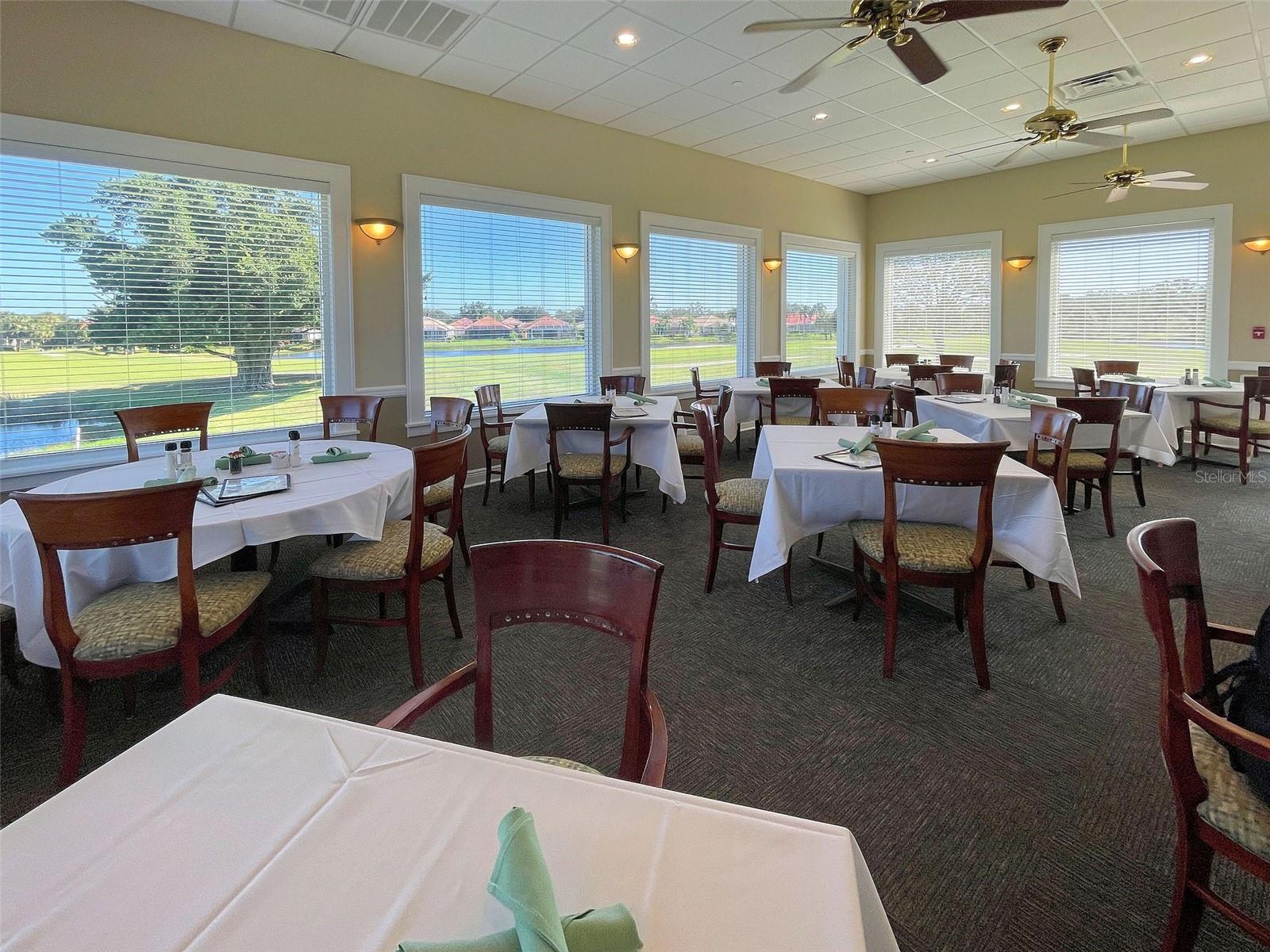 What a view to have for your dining pleasure. - 668 BACK NINE DR, VENICE