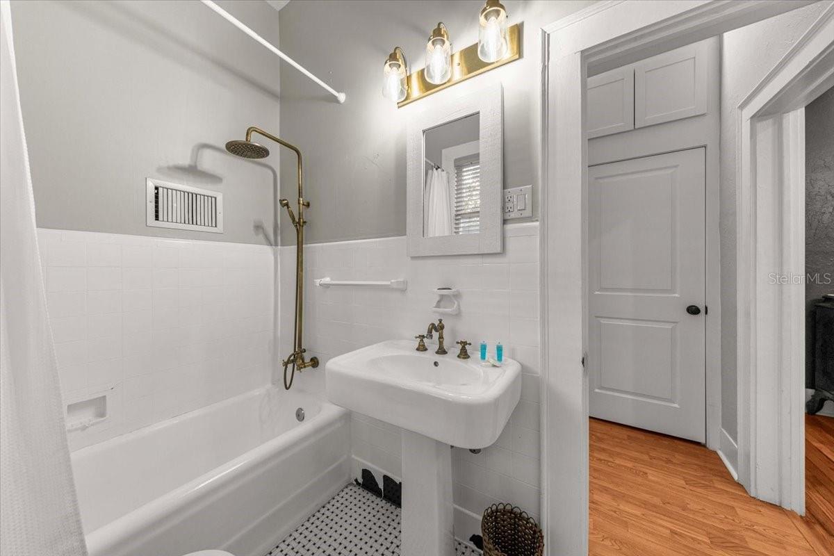 Unit A - 728 E FORT KING ST, OCALA