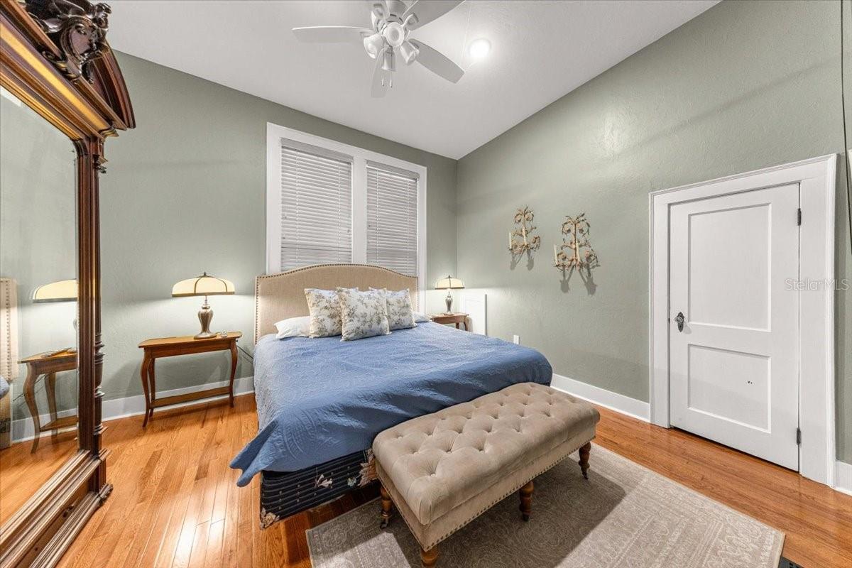 Unit B - 728 E FORT KING ST, OCALA