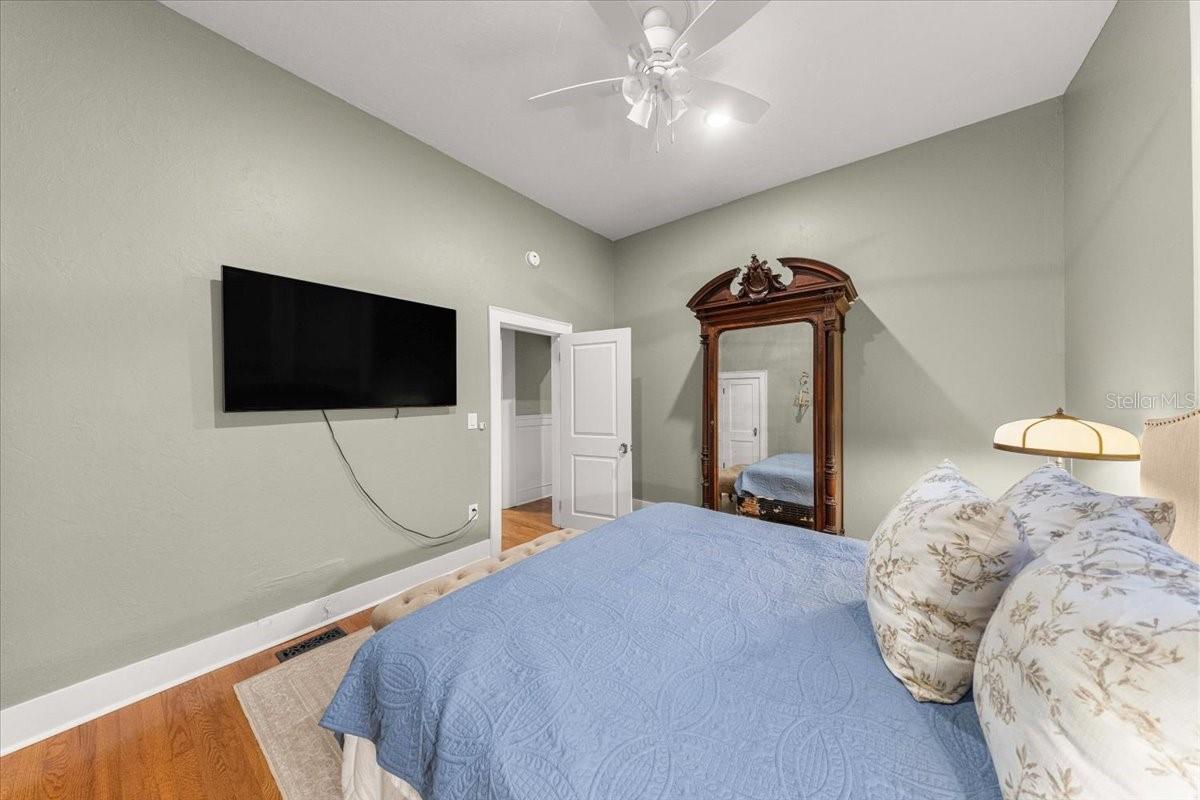 Unit B - 728 E FORT KING ST, OCALA