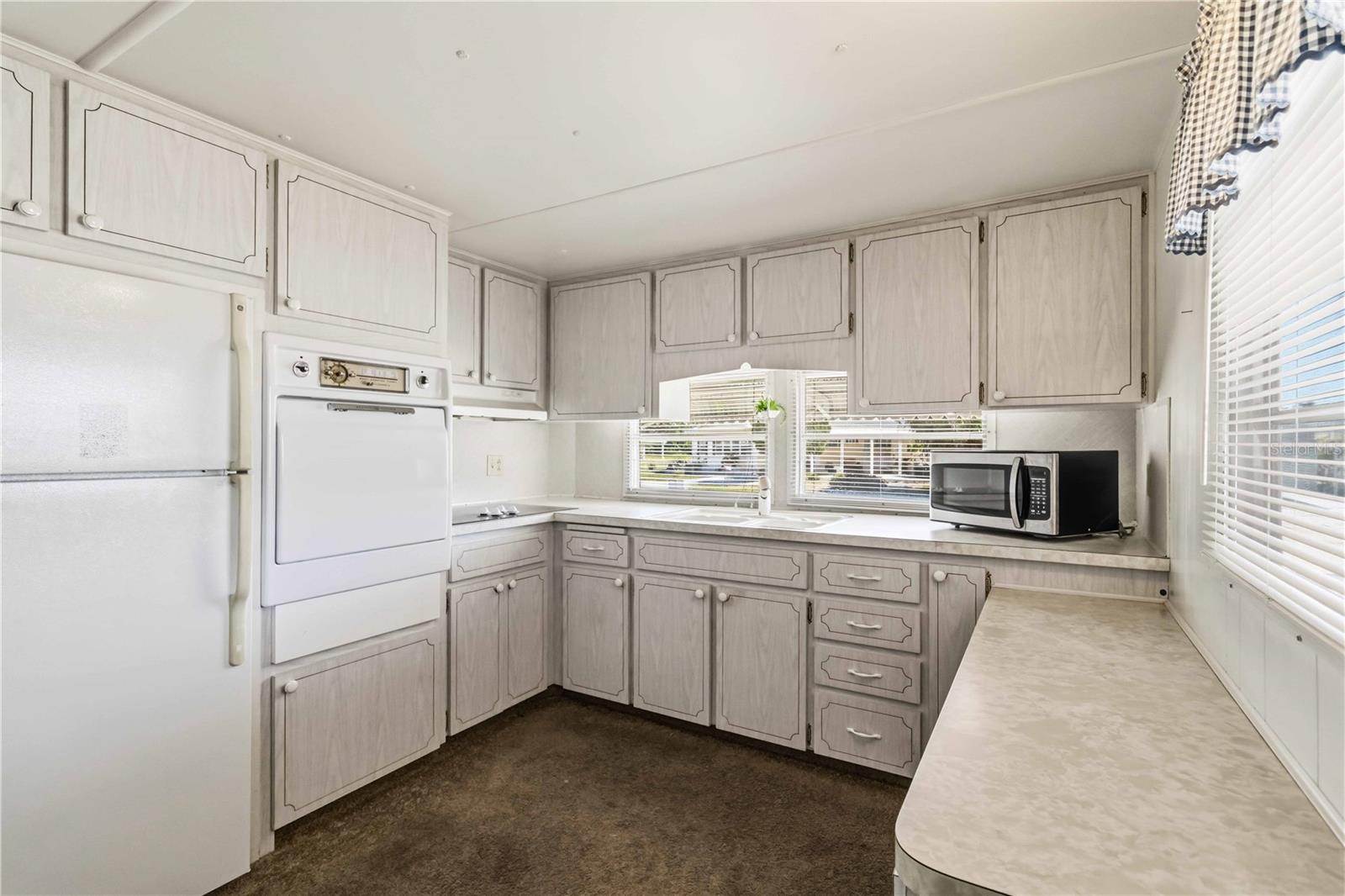 Mobile Home at 4810 TRI PAR DR, SARASOTA, photo 17 of 34